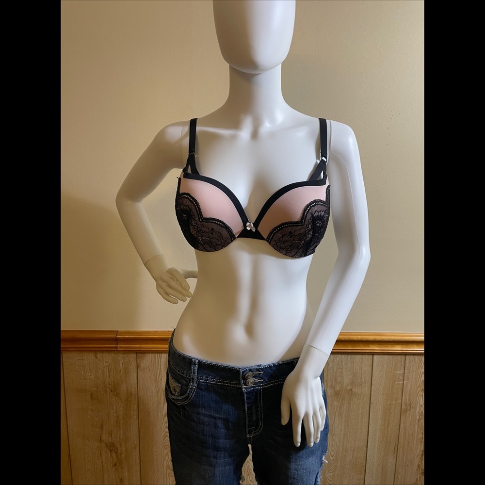Maidenform Push Up Bra
